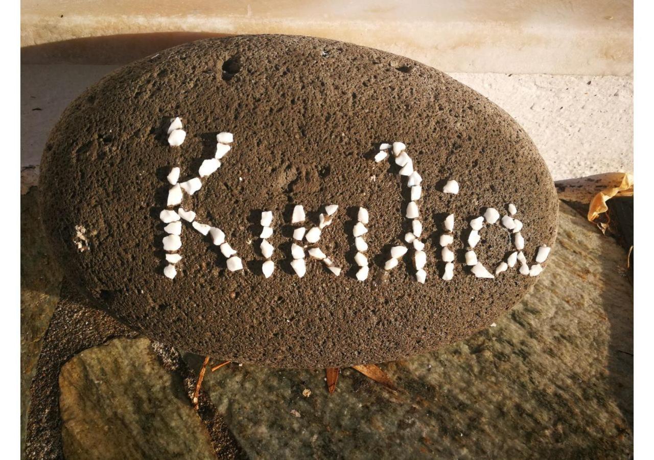 Kikilia'S & Stelio'S Apartments 아다마스 외부 사진