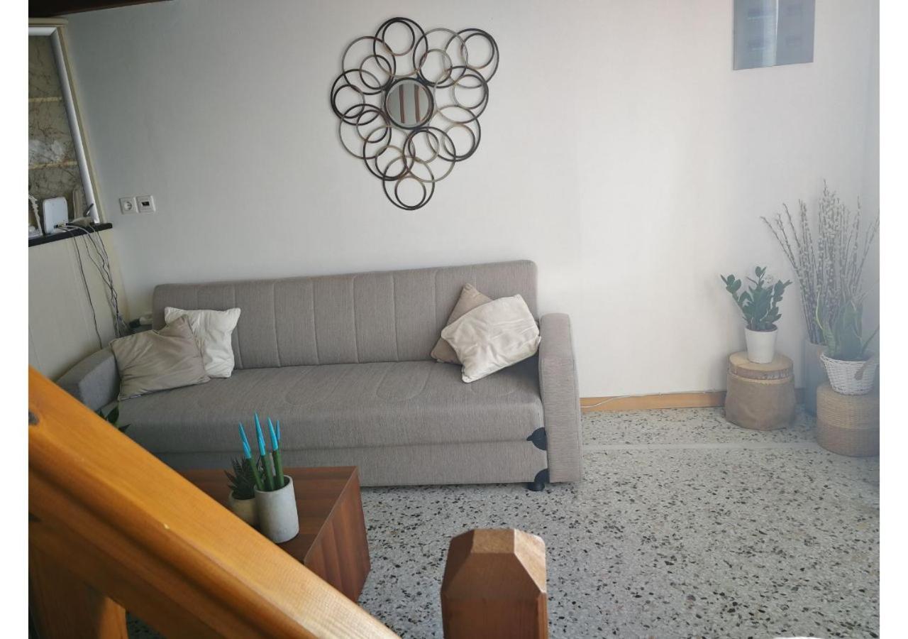 Kikilia'S & Stelio'S Apartments 아다마스 외부 사진